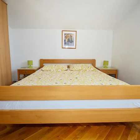 Tera 820 Apartmán *